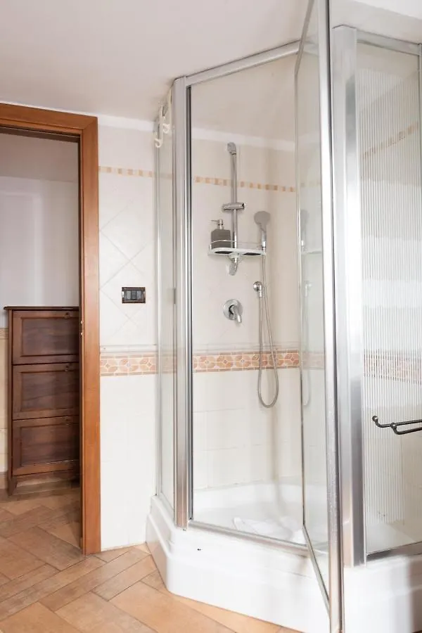 Elegant & Quiet Apartment Next To Colosseo Roma 0*,